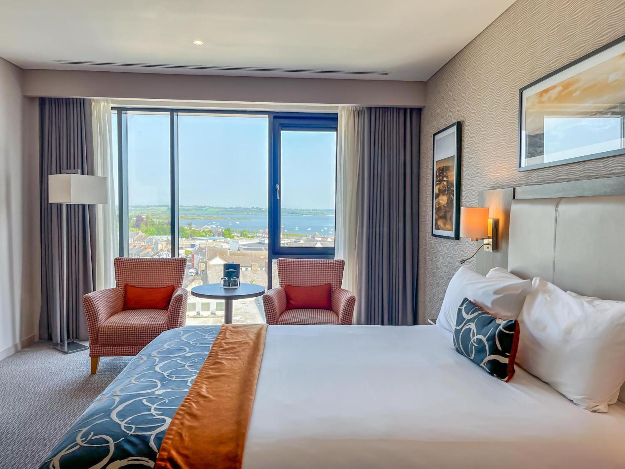 Whites Of Hotel 4*